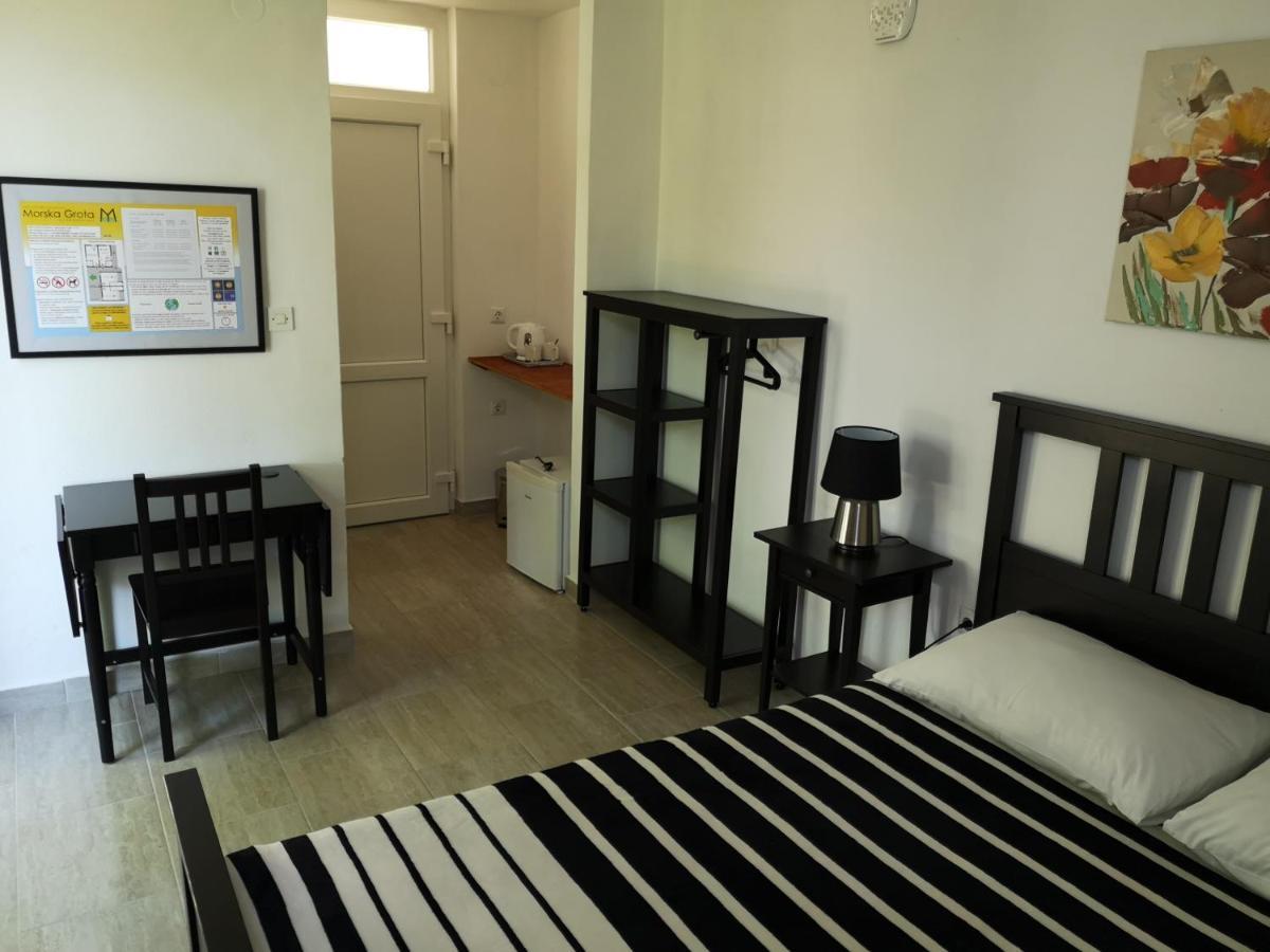 Guest House Morska Grota Povile Exterior photo