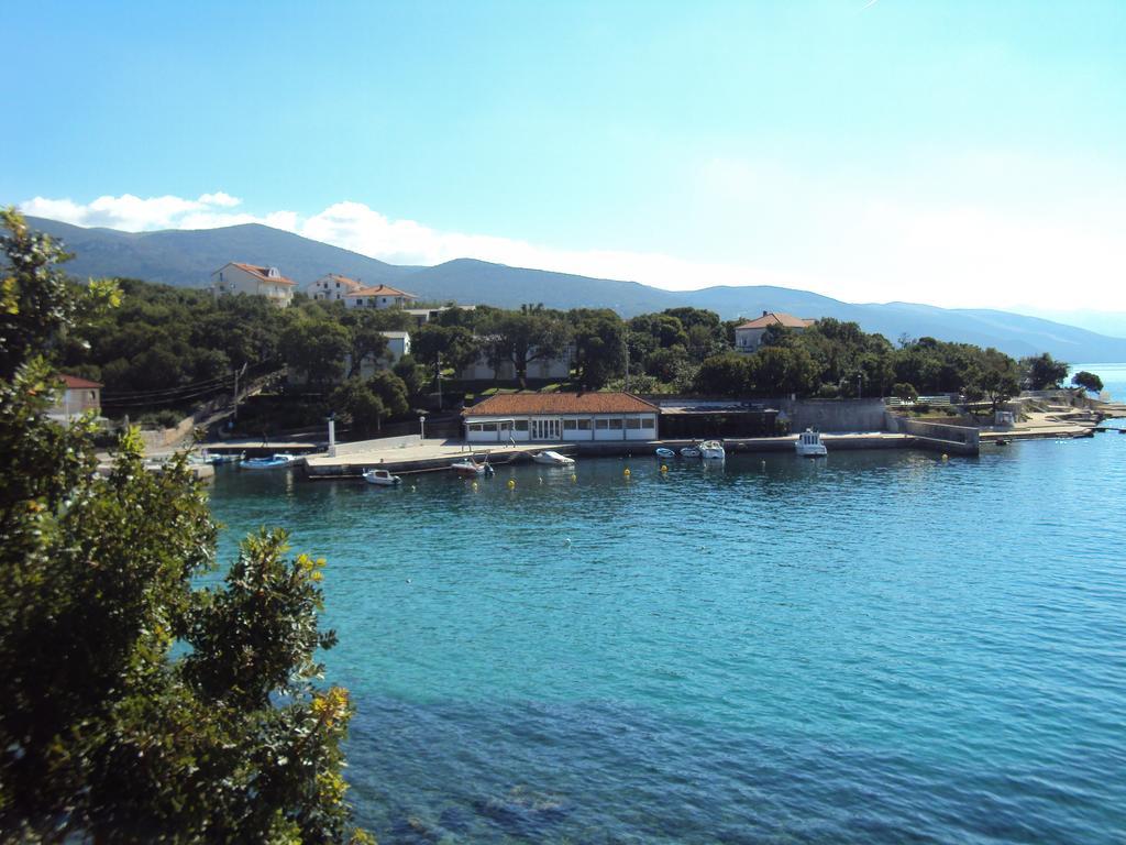 Guest House Morska Grota Povile Exterior photo